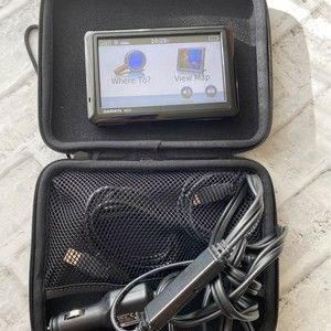 Garmin Nuvi 1490 Bluetooth Portable GPS Navigator